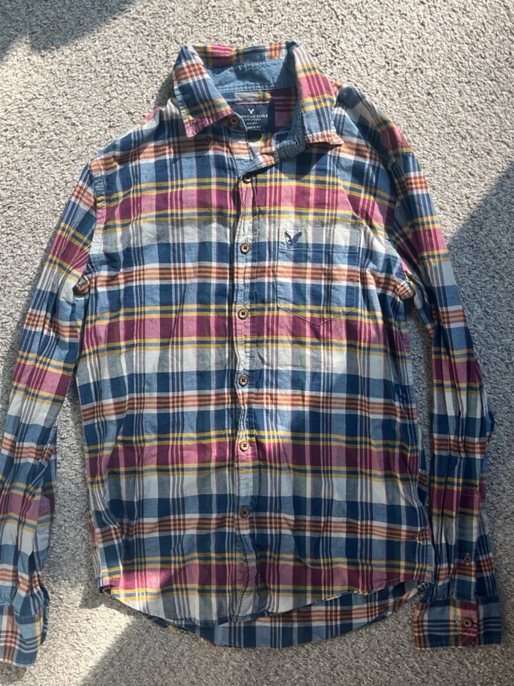 American Eagle Outfitters Multicolor Plaid Button-Down Shirt